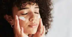 Les crèmes pour le visage naturelles une solution pour une peau plus saine